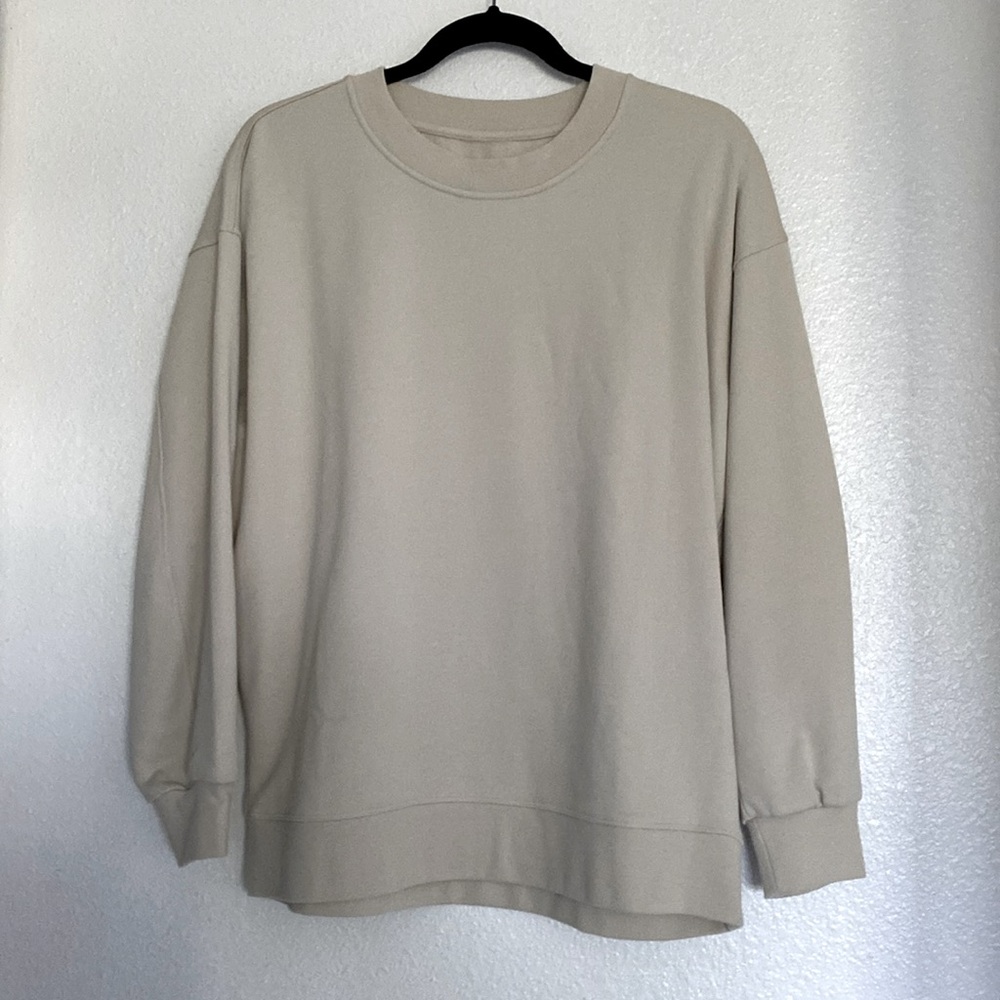 NWOT Lululemon Perfectly Oversized Crew
